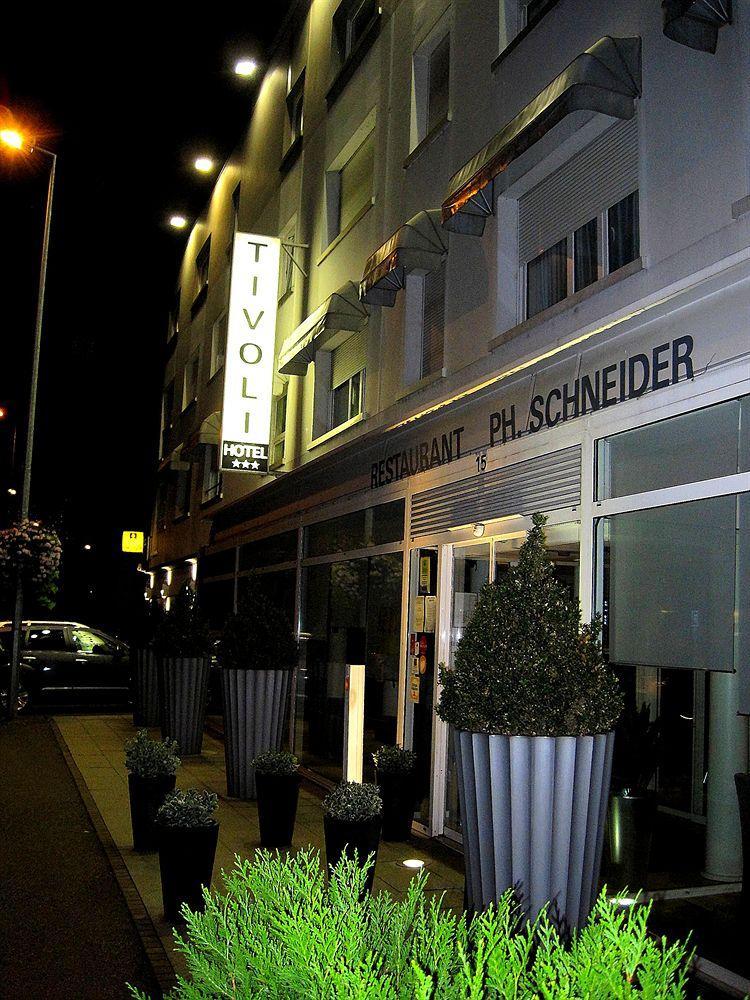 Hotel Restaurant Tivoli - Basel Airport ユナング エクステリア 写真